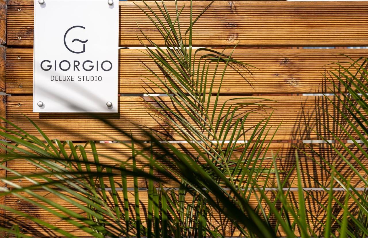 Giorgio Deluxe Studio Kattavia Exterior photo